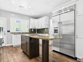 921 W 30th Street, Los Angeles CA 90007