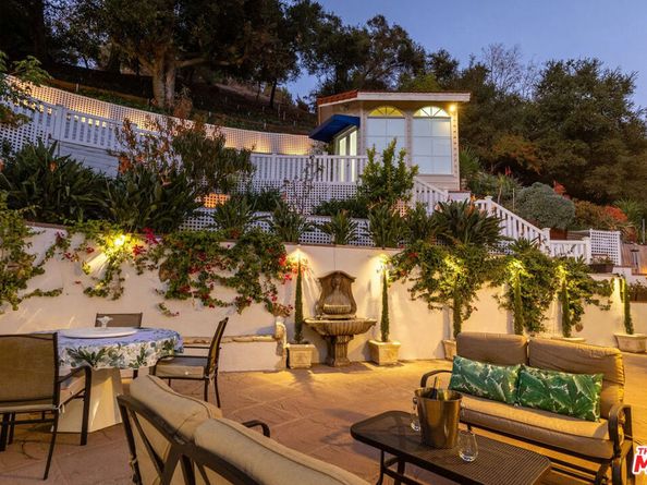 2519 Hutton Drive, Beverly Hills CA 90210