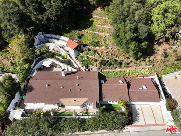 2519 Hutton Drive, Beverly Hills CA 90210