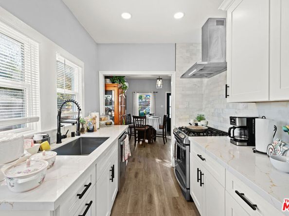 816 Terrace 49, Los Angeles CA 90042