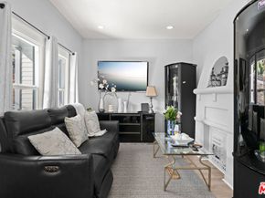 816 Terrace 49, Los Angeles CA 90042