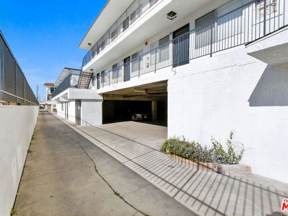 14110 Yukon Avenue, Hawthorne CA 90250