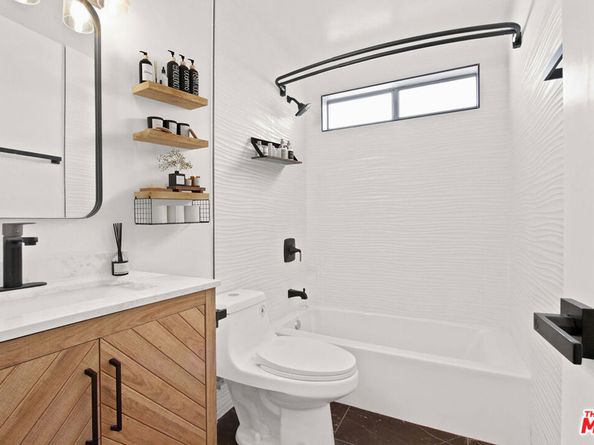 14110 Yukon Avenue, Hawthorne CA 90250