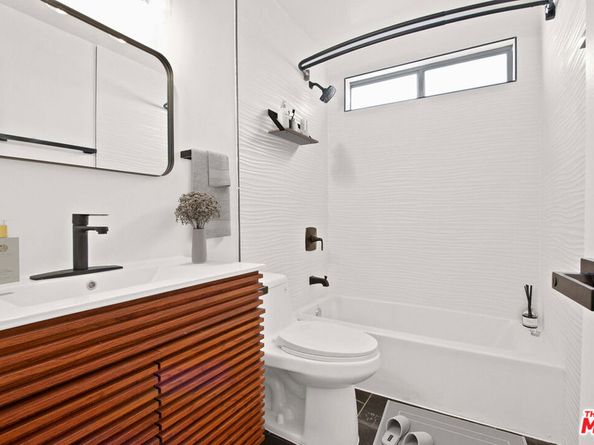 14110 Yukon Avenue, Hawthorne CA 90250