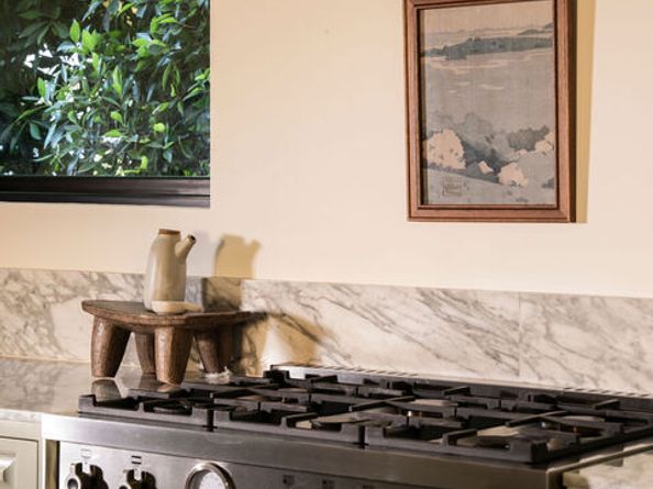 5308 Hillcrest Drive, Los Angeles CA 90043