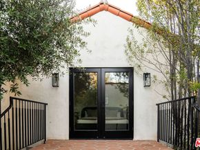 5308 Hillcrest Drive, Los Angeles CA 90043