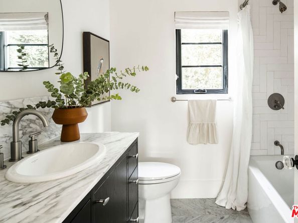 5308 Hillcrest Drive, Los Angeles CA 90043