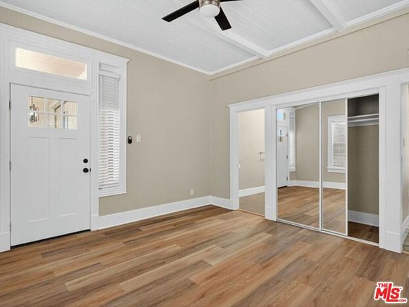 330 Cedar Avenue, Long Beach CA 90802