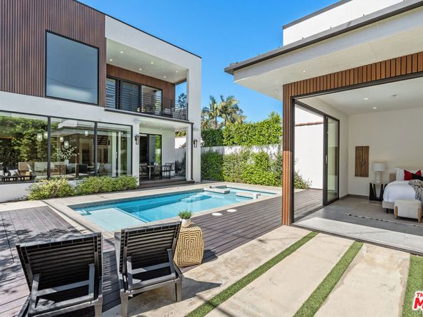 714 N La Jolla Avenue, Los Angeles CA 90046