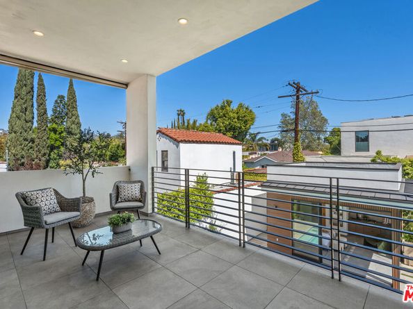 714 N La Jolla Avenue, Los Angeles CA 90046