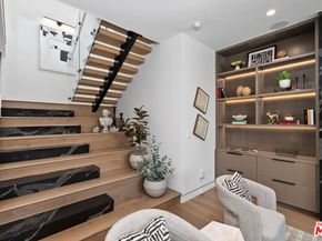 714 N La Jolla Avenue, Los Angeles CA 90046