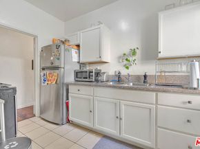 3008 Stocker Street, Los Angeles CA 90008