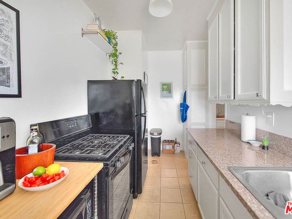 3008 Stocker Street, Los Angeles CA 90008