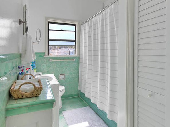 3008 Stocker Street, Los Angeles CA 90008