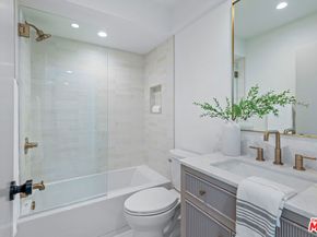 13234 Fiji Way B, Marina Del Rey CA 90292