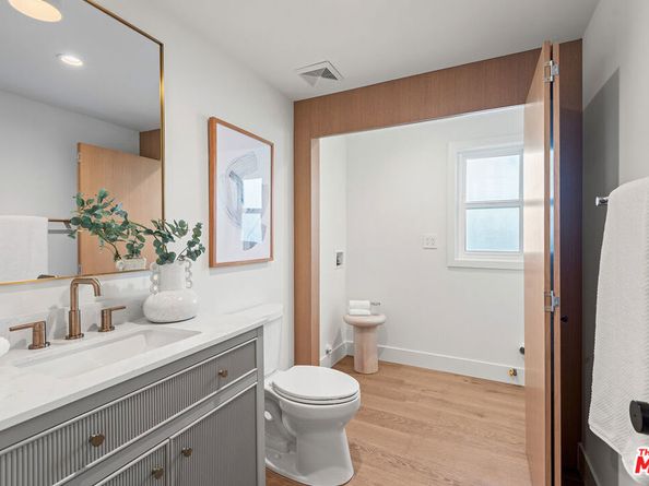 13234 Fiji Way B, Marina Del Rey CA 90292