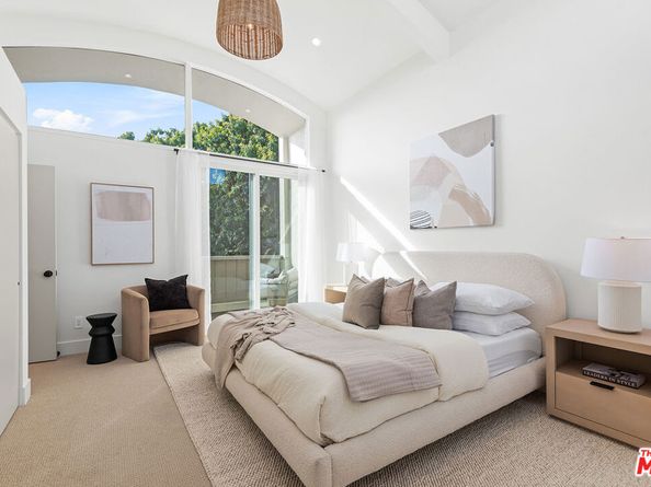 13234 Fiji Way B, Marina Del Rey CA 90292