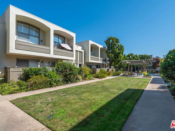 13234 Fiji Way B, Marina Del Rey CA 90292