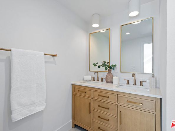 13234 Fiji Way B, Marina Del Rey CA 90292