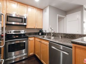 11750 W Sunset Boulevard 304, Los Angeles CA 90049