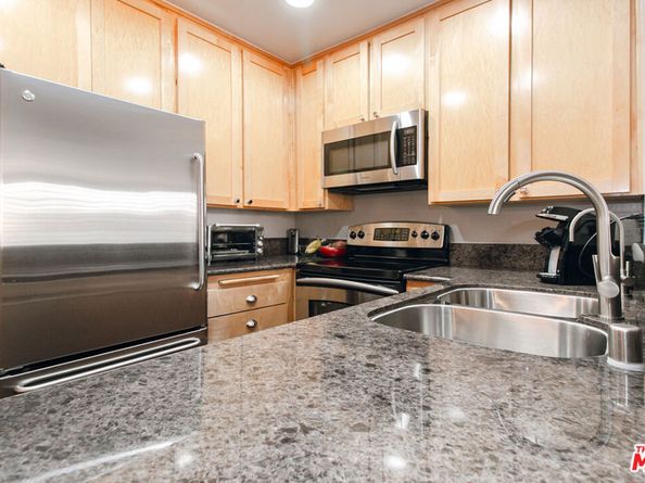 11750 W Sunset Boulevard 304, Los Angeles CA 90049