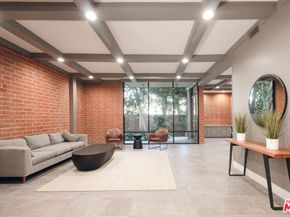 11750 W Sunset Boulevard 304, Los Angeles CA 90049