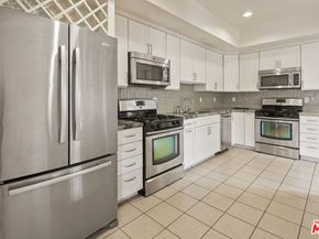 822 N Mccadden Place, Los Angeles CA 90038