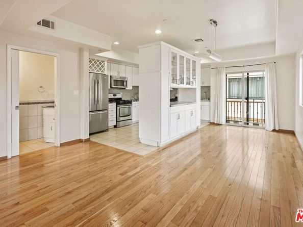 822 N Mccadden Place, Los Angeles CA 90038