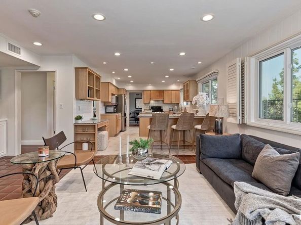 3127 Arrowhead Drive, Los Angeles CA 90068