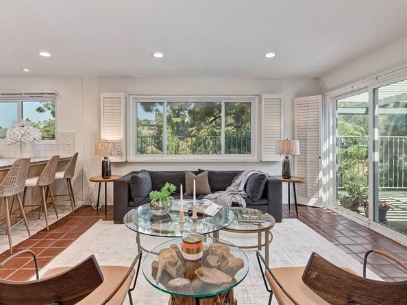 3127 Arrowhead Drive, Los Angeles CA 90068