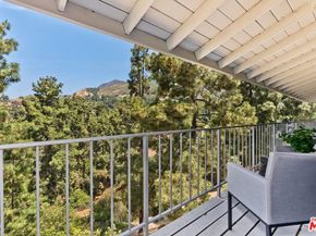 3127 Arrowhead Drive, Los Angeles CA 90068