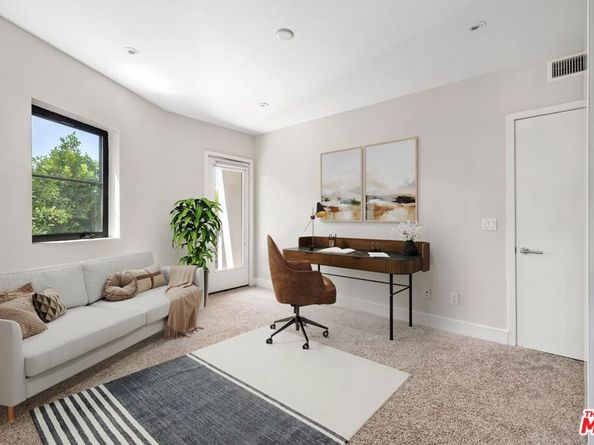 8788 Shoreham Drive 23, West Hollywood CA 90069