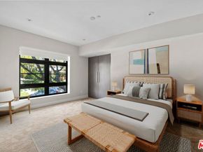 8788 Shoreham Drive 23, West Hollywood CA 90069