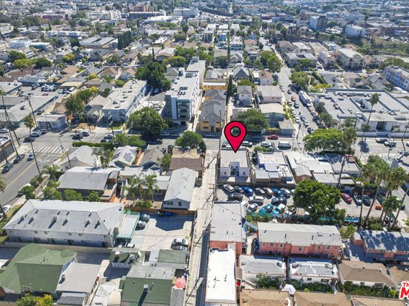 5347 Fountain Avenue, Los Angeles CA 90029