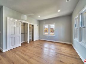1226 Meadowbrook Avenue, Los Angeles CA 90019