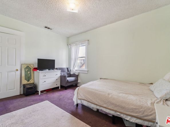 1946 S La Salle Avenue, Los Angeles CA 90018