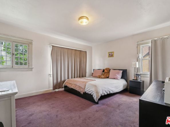 1946 S La Salle Avenue, Los Angeles CA 90018