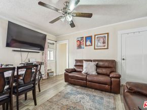 1946 S La Salle Avenue, Los Angeles CA 90018