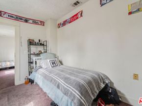 1946 S La Salle Avenue, Los Angeles CA 90018