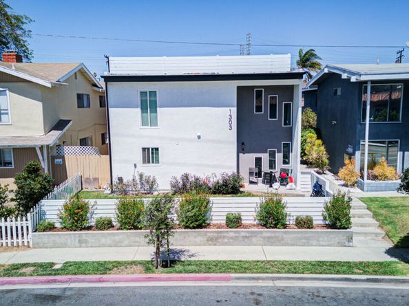 1303 Beryl Avenue, Redondo Beach CA 90277