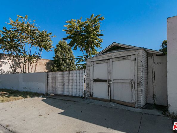 6535 Regent Street, Huntington Park CA 90255