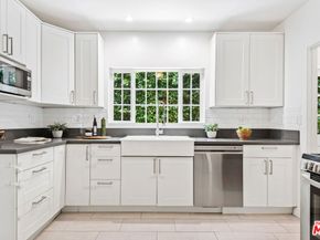 9015 W 24th Street, Los Angeles CA 90034