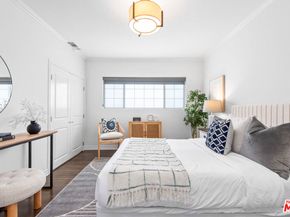 9015 W 24th Street, Los Angeles CA 90034