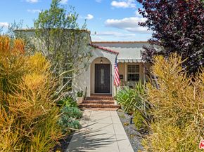 9015 W 24th Street, Los Angeles CA 90034