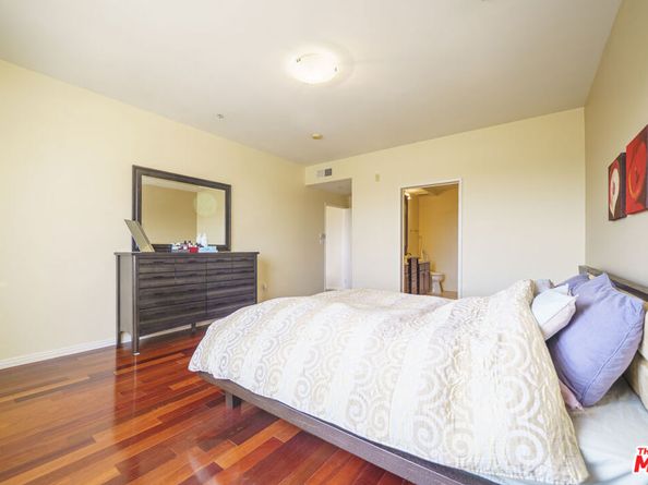 4568 W 1ST Street 308, Los Angeles CA 90004