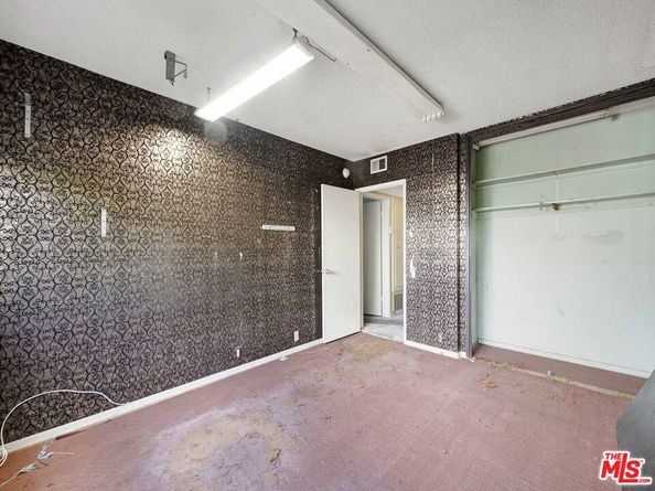3166 S Sepulveda Boulevard 22, Los Angeles CA 90034