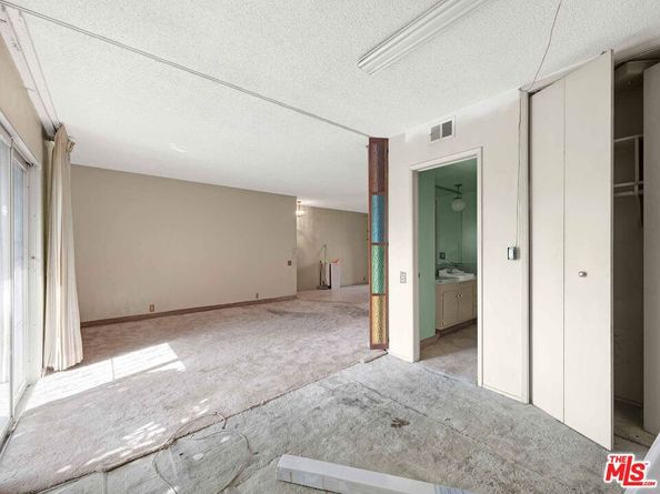 3166 S Sepulveda Boulevard 22, Los Angeles CA 90034