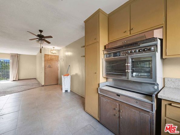 3166 S Sepulveda Boulevard 22, Los Angeles CA 90034