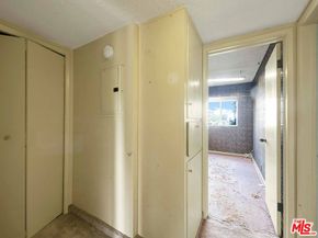 3166 S Sepulveda Boulevard 22, Los Angeles CA 90034