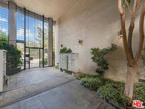 3166 S Sepulveda Boulevard 22, Los Angeles CA 90034